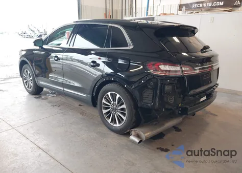 2022 Lincoln Nautilus Standard z USA, uszkodzony, nr VIN 2LMPJ8J97NBL13138